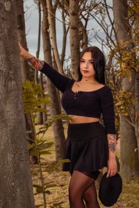 Kayla_stern_ Kayla outdoors is prettier Pic 3