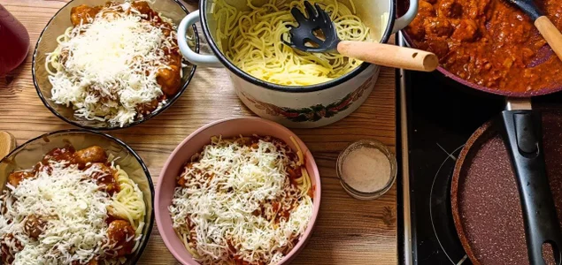 Sunny_Mouse_ I have a question for you. What do you do when you're bored? I make tasty food Pic