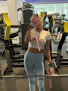 Amy_my gym day Pic