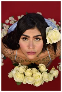 curvyliciousssのred rosesの 2枚の写真