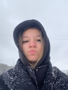 BrynnHolverson Public صورة واحدة|BrynnHolverson Public صورتان|BrynnHolverson Public  4 صور|BrynnHolverson Public  4 صورة