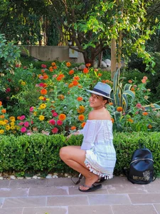 CarrieLoveX chilling time Pic 7