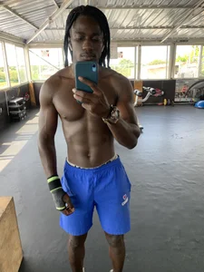 Gym hoy de _Lowmaypalacios  5 photos