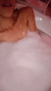 CrisOzzzjacuzzy time Bild 2