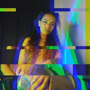 ¿Serás capaz de resistirte a esta tentación? 😈🔥 de Mia_Sex_hyh  5 Imagens
