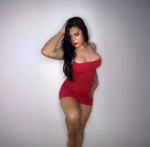 ari_uriarte's XXX Nude Photo 4
