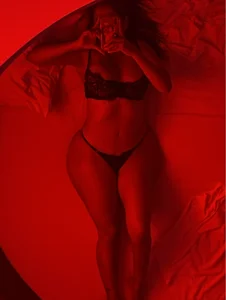 Mira_Wife Public Pic