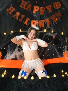 Luna_Analya happy halloween Pic 4