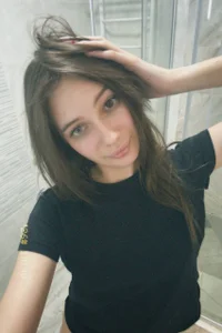 NeliaVandresar winter day Pic 5