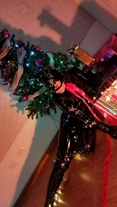 Molenna_queenn merry christmas... Pic 2