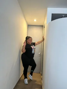 yanza2002 Different day 🌹🌹 Pic 2