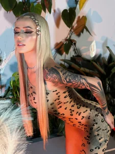 HannaConnor_のGrrrの枚の写真