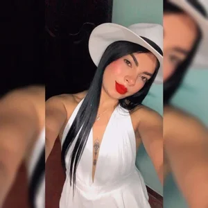 Ariana_lee19 Public Immagine  2