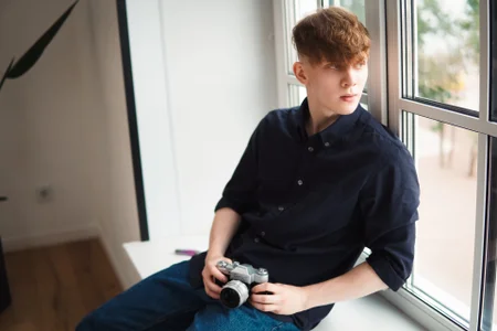 David_Keler It's so interesting by the window mmmm зображення