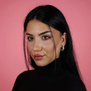 Public od AllyVoss  2 snímek