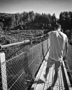 Public de mr_02_93  3 Imagens