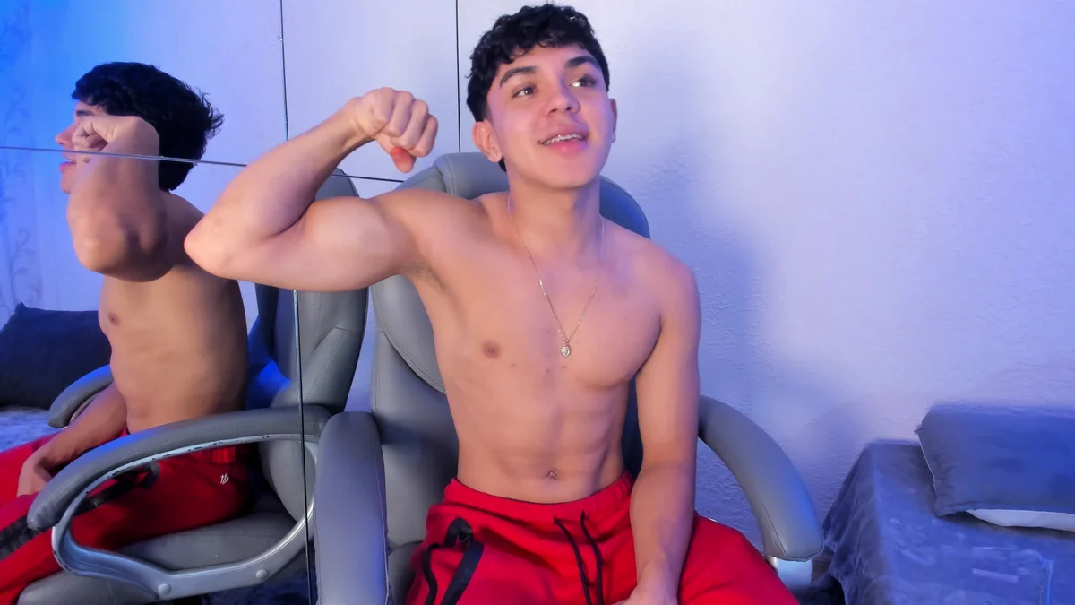 _TaylorBlack Trendaava kuva 4471