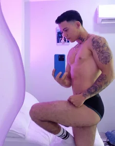 RaymondStonee Public Pic