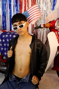 Thayler_jones July 4th 🇺🇸 Pic 3