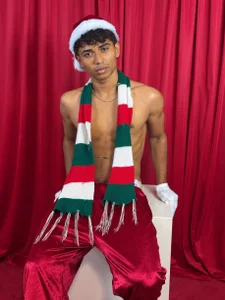 Jaycob_Black1 Merry christmas✨🎄✨ Pic 2