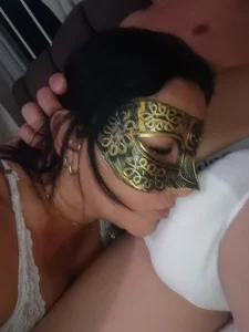 CleoHot25Night Bild 3