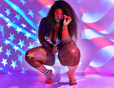 Naomii_King 💙4 July USA🤍 Pic 3