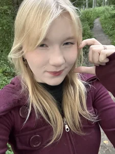 KoriMelon 🌲🍉 Lost in the forest with you Pic