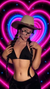 Warepetitesexy Public Pic