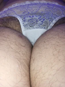 Nice_n_hairy580 Public Foto