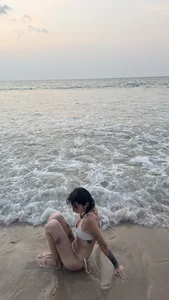 kikidoll sea sun sand Pic 5