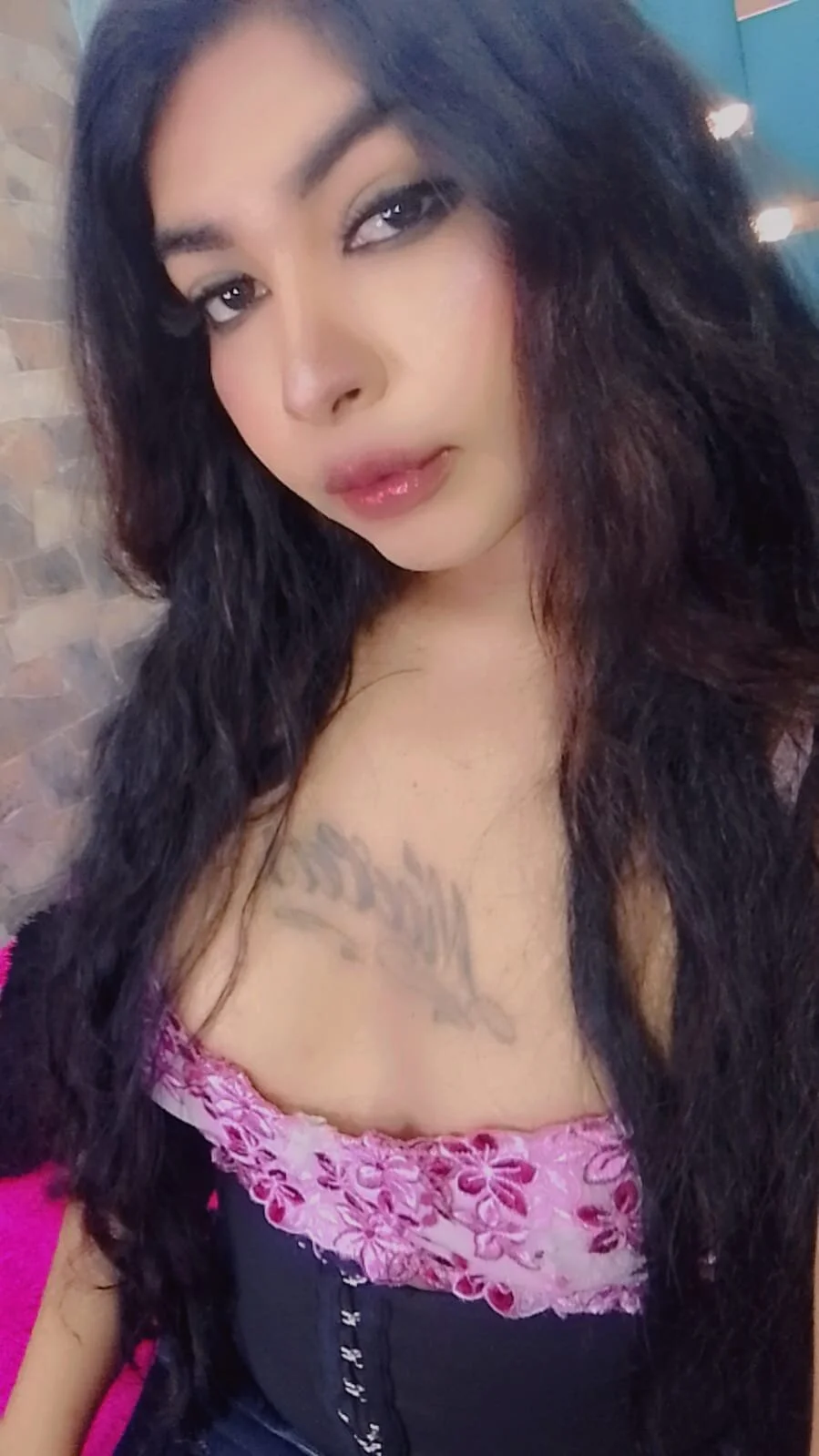 Трендове зображення  7750 violet_bigcock774