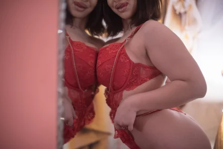 MegaBoobsDeee Public Hình 5