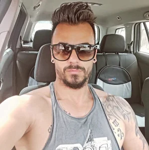 Public od RyanxCole  snímek