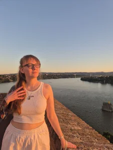 Aurora_Velvett_ Public Εικόνα 9