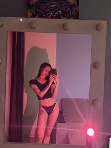 Sasha_Misss Public slika 5
