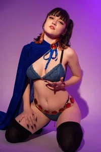 Emily_amaura Your horny witch slika 3