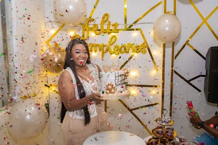 dannaahbrownのMY BIRTHAYの 5枚の写真