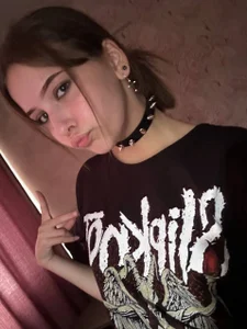 KFCutieMika Public Pic 5