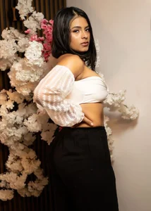 JanneWollf the sensuality on me ! Pic