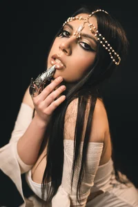 RitaVirginia Cleopatra's big tits Pic 2