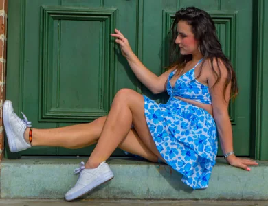 CandyQueenGold Going to our date Pic 4