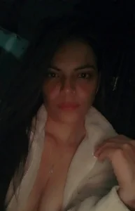 Welcome 🧡 de LorraineMarie  2 Imagens