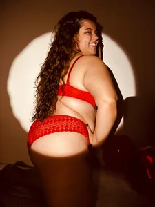 luisahot_9727 I have you in my heart Pic 5