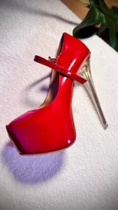 Tokio__Ray MY HEELS slika