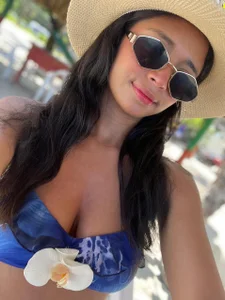 Ashley_cooper3 🏝️🌊 Pic