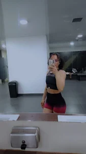 rihannadeep: Public ( 4 фото)