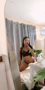 Lessandra_Lust Public Pic