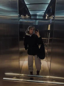 AnnaWarren's photo