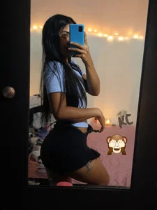 SiennaBlaze3 🍒 - {count, plural, one {תמונה אחת} two {שתי תמונות} many {# תמונות} other {# תמונות}}