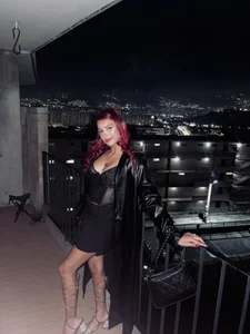 CinthiaCollins Elegant girl Pic 3